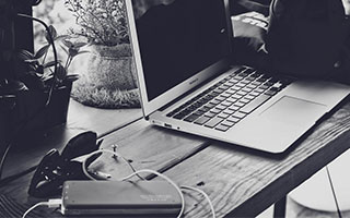 美特使对以总理发出警告：勿破坏加沙停火协议